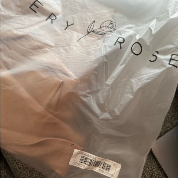 SHEIN Clasi Plus Solid Asymmetrical Blouse US20 - Picture 2 of 2